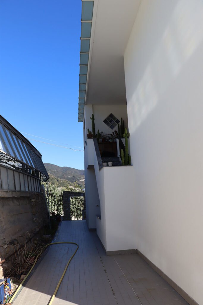 Bordighera liguria villa for sale 44097 019